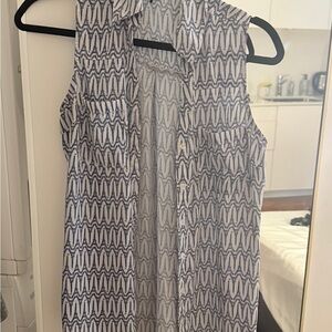 Express Blue and White Patterned Sleeveless Blouse